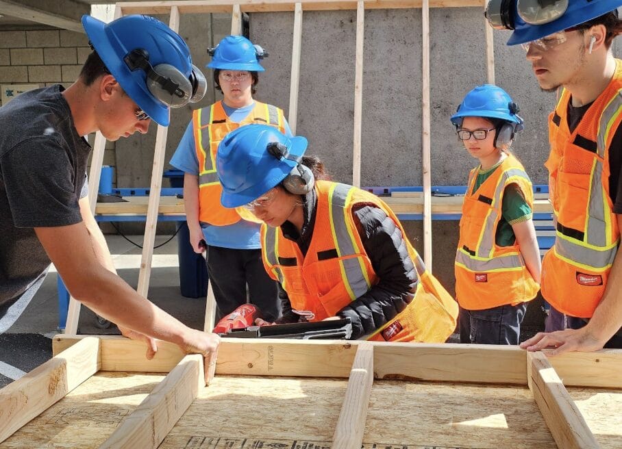 Students apprentice program